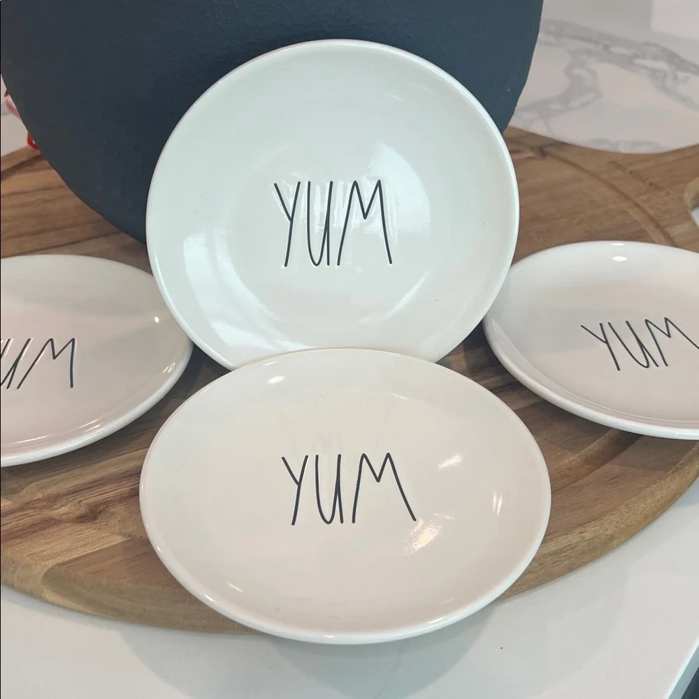 Rae Dunn 4pc Small Plates..